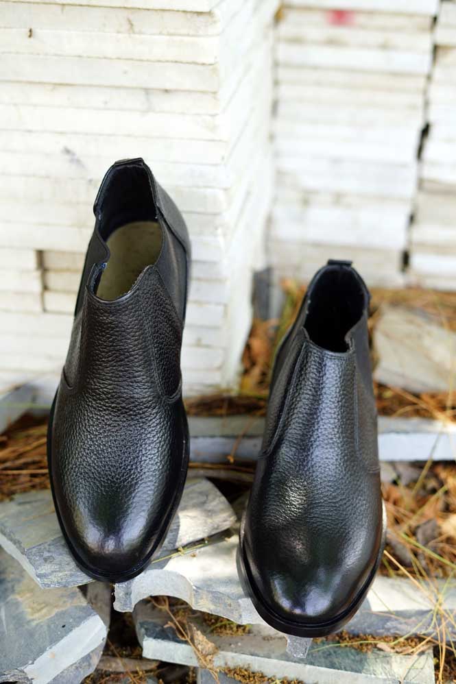 Black Leather Chelsea Shoe – Design 342