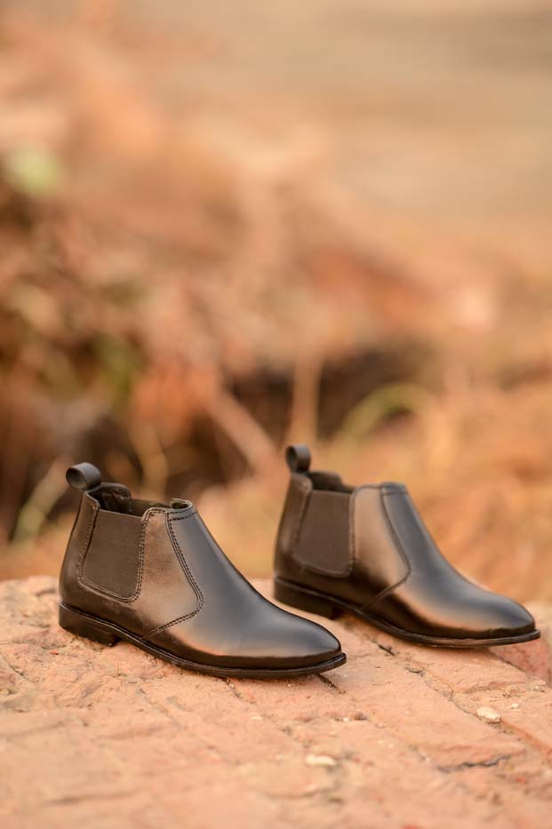 Black Leather Chelsea Shoe-Sku 345