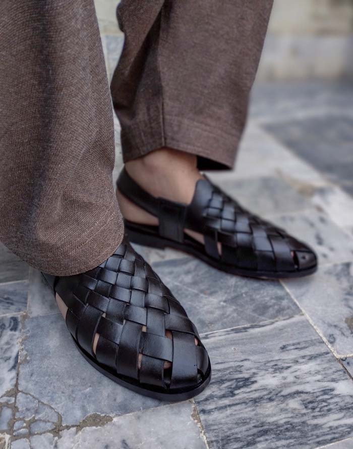 Woven Black Chappal _sku 767